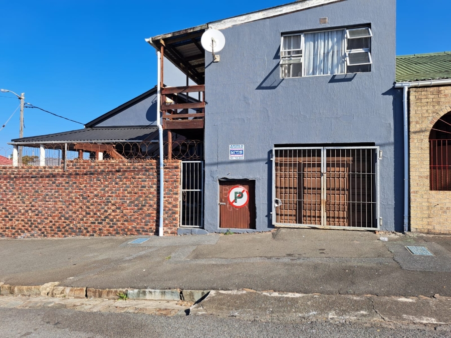 4 Bedroom Property for Sale in Quigney Eastern Cape